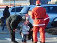Odwiedziny „Motocykliści w strojach Świętego Mikołaja jeżdżą ulicami Wielunia i rozdają prezenty